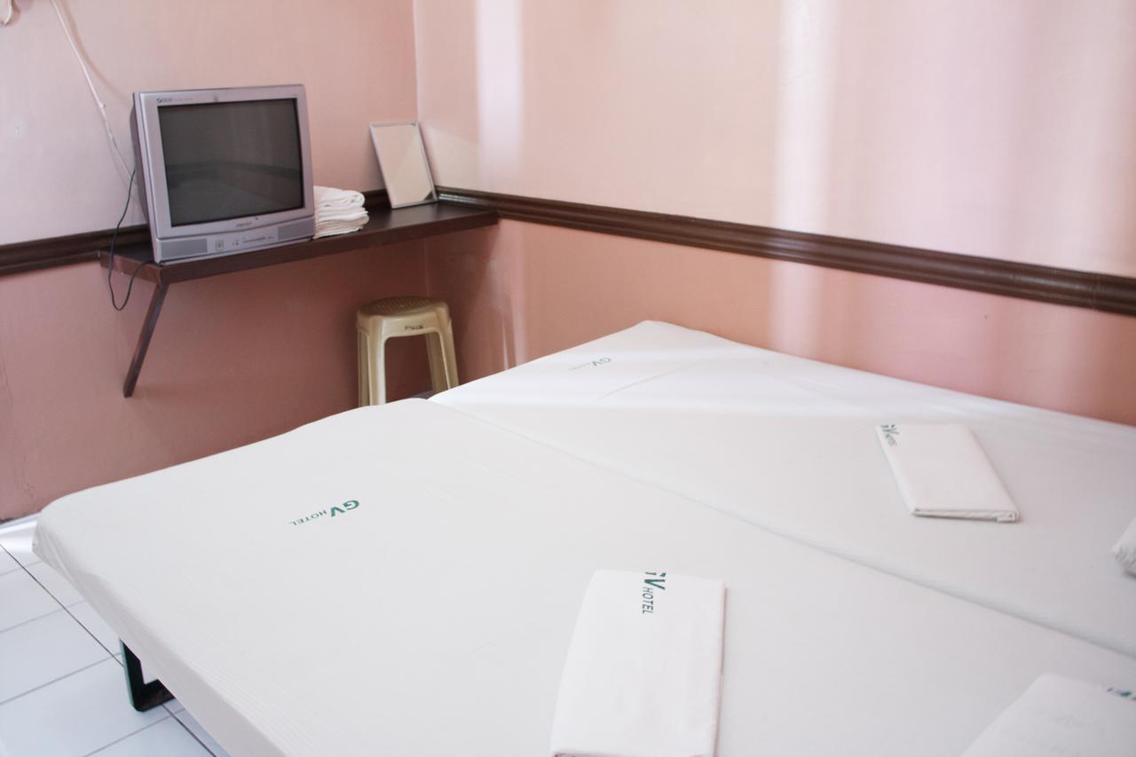 Gv Hotel - Catarman Oda fotoğraf